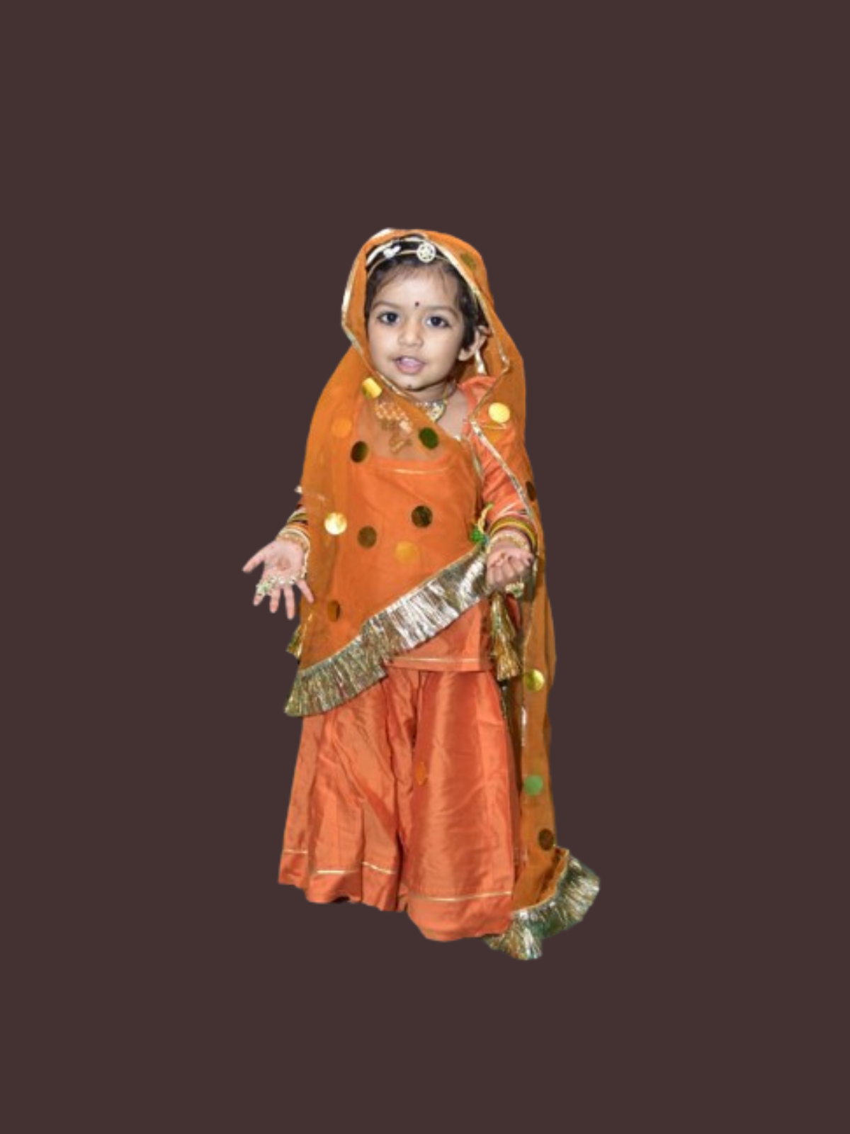 Baisa poshak in a lighter festive fabric